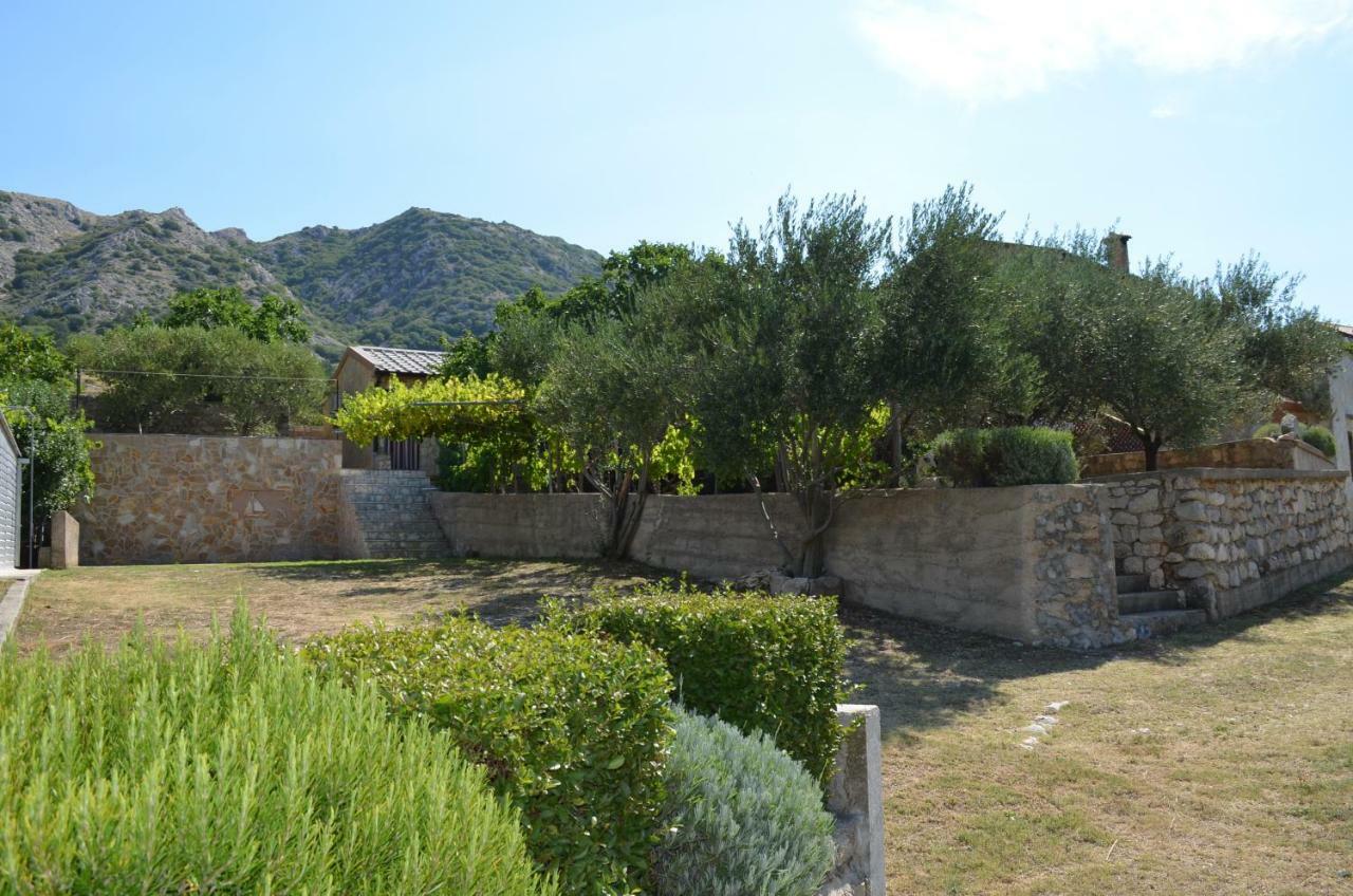 Holiday Home Garina Draga Bašćanska エクステリア 写真