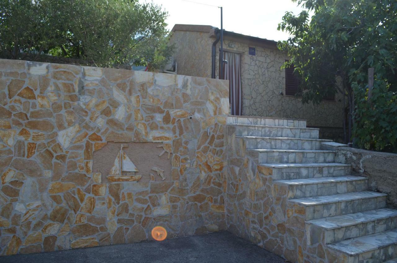 Holiday Home Garina Draga Bašćanska エクステリア 写真